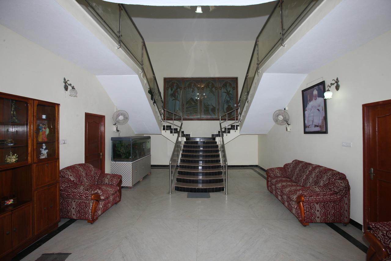 Oyo 935 Hotel Palkhee Bombaj Exteriér fotografie